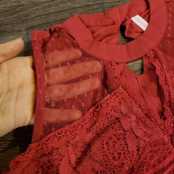 NEW! Cutout Sheer-Neck Shift Crimson Red Dress - Picture 4 of 5